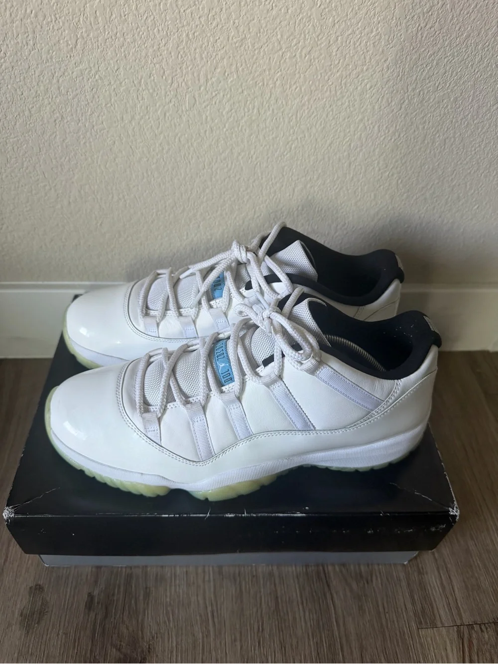 Jordan Legend Blue 11 Lows